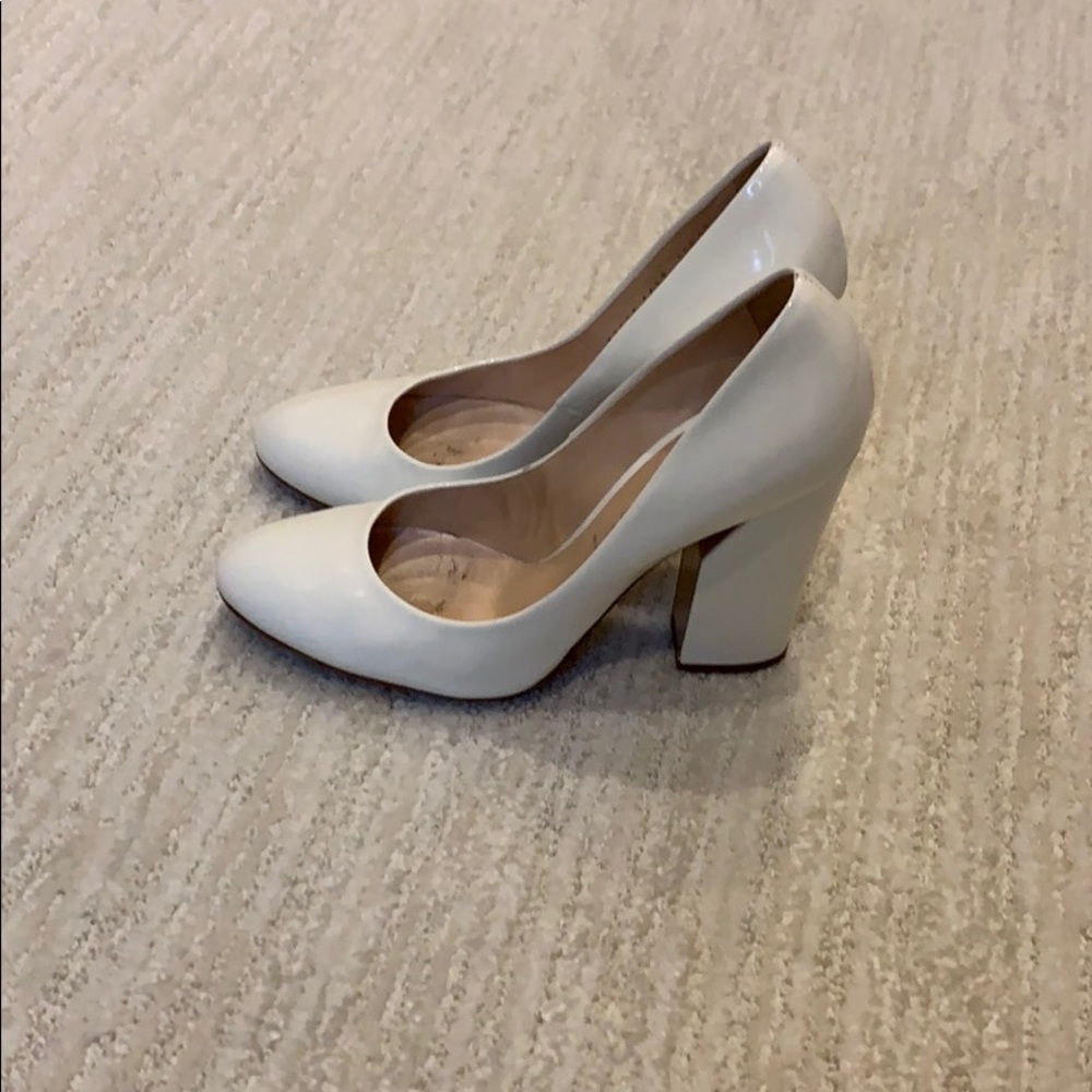 Casadei white pump